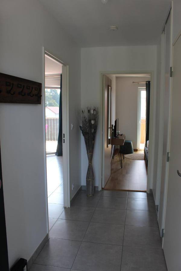 Saint-Jean-de Niost Appartement Neuf A St Jean De Niost Tout Confort מראה חיצוני תמונה