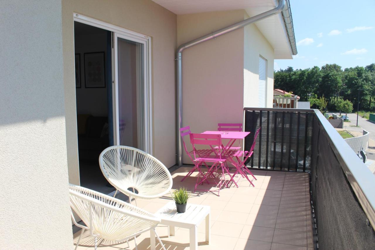 Saint-Jean-de Niost Appartement Neuf A St Jean De Niost Tout Confort מראה חיצוני תמונה